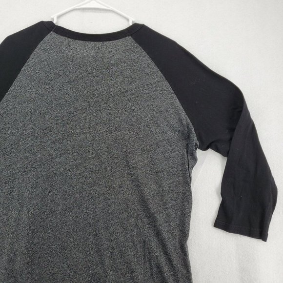 CHICAGO BLACKHAWKS Shirt Men’s 3/4 Sleeve Gray Large 2015 Stanley Cup - Picture 10 of 10